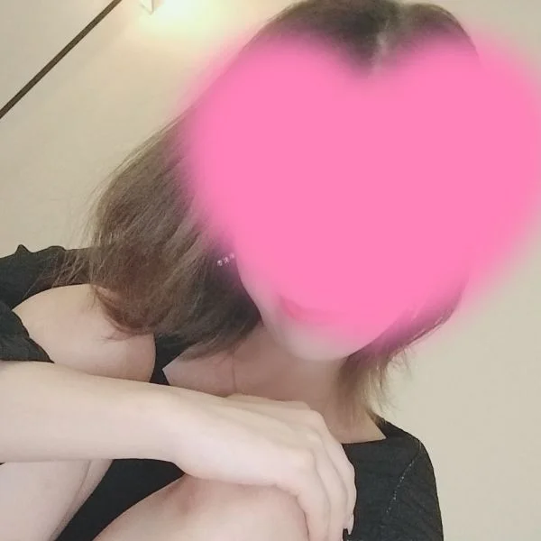 明日12時半〜出勤します‎🩷