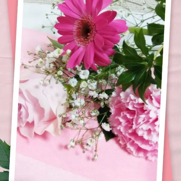 母