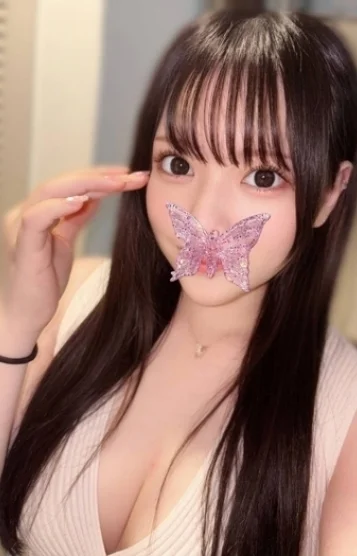 白石ゆあ