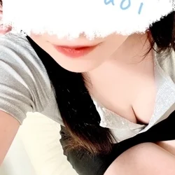黒木あおい