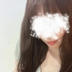 ① 明るさと柔らかさを兼ねた“人懐っこ...