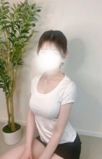 仲里あんず
