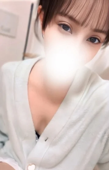 有村ひなの