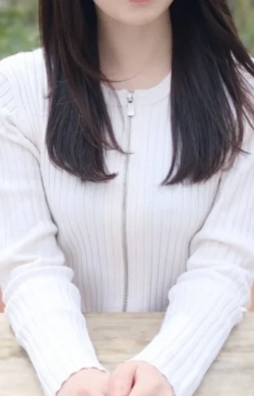 城田ひより