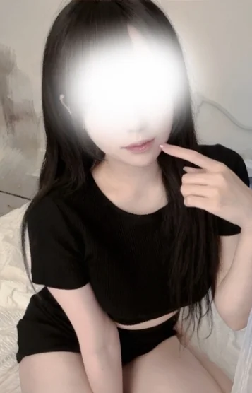 水瀬あお