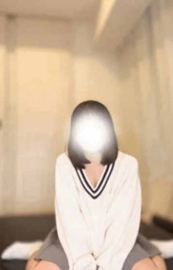 有村ひなの