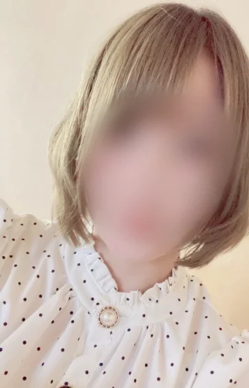 ユイ