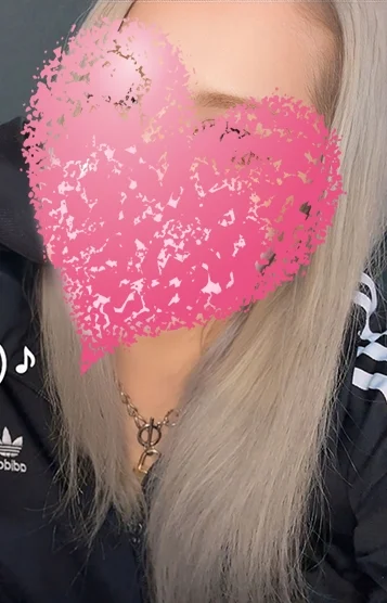 宇佐美れあ(C)