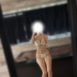 じっくり見て､､､  お兄さんは身体の...