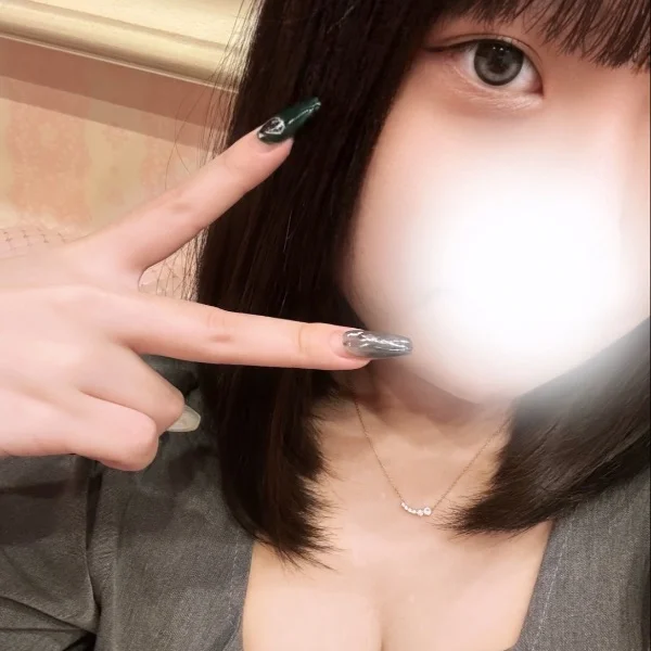 どこ見てるの…？♡