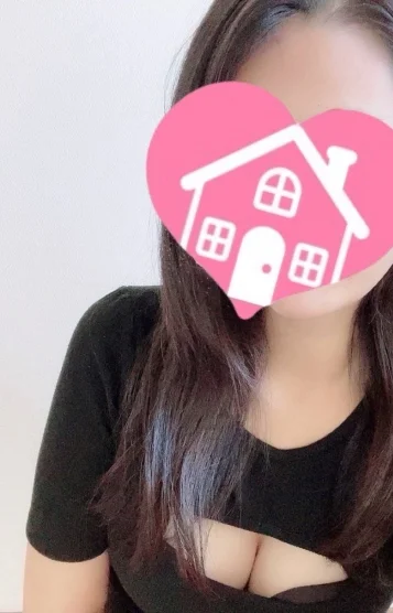 優木あみ
