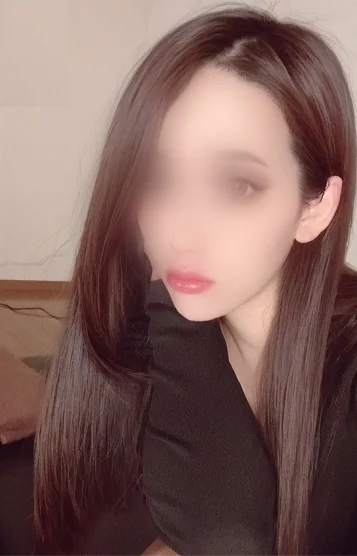 皇 アイリ