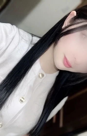 一条 ミナ