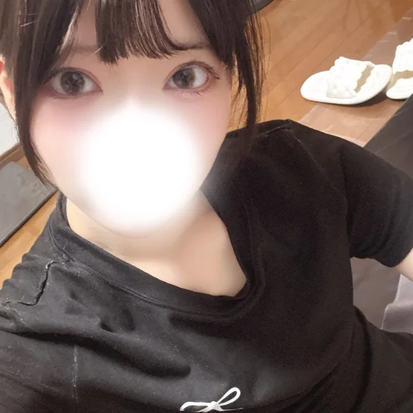 はじめまして🤍本日3:00まで🤍