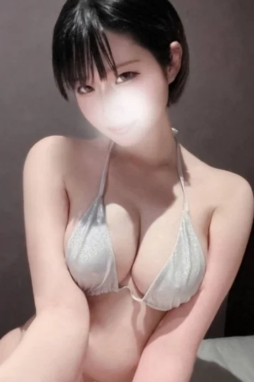 深田せな