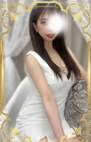 夢咲 ひな