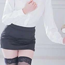 黒髪清楚美少女