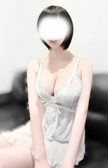 前川ひより