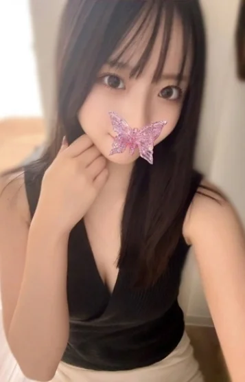 西城なな