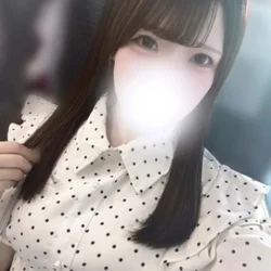 えみい