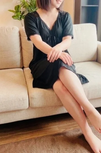 小泉マリコ