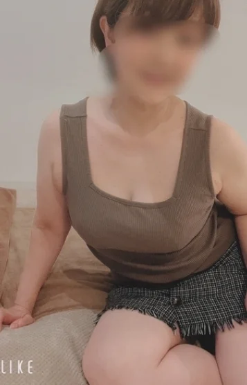 葉月マリコ