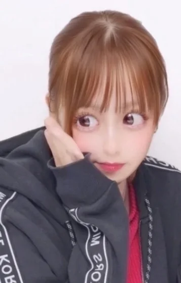 せりな