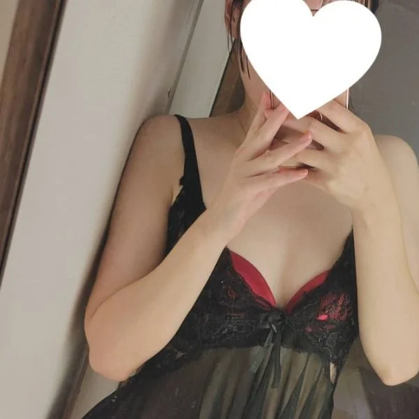本日12時～出勤しま～す🐰🎀お待ちしております♪