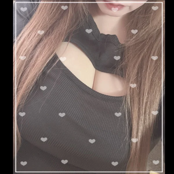 本日10:00から出勤してます✨