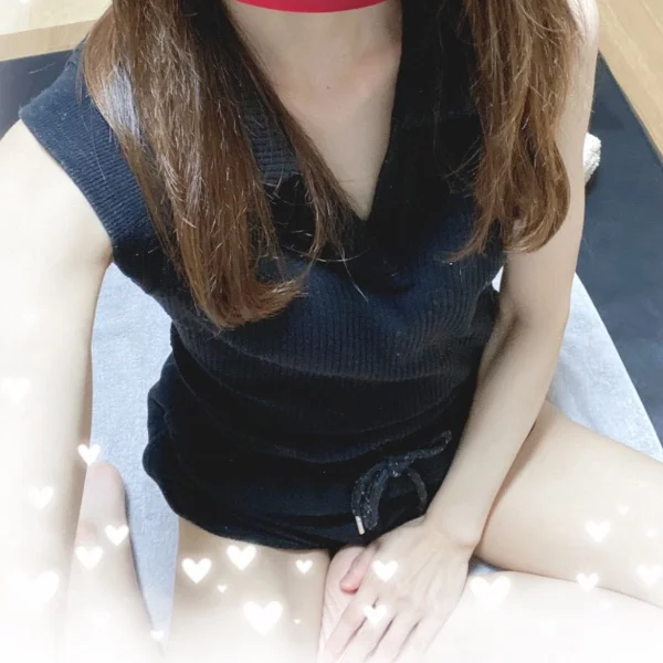 明日１７日出勤します✨