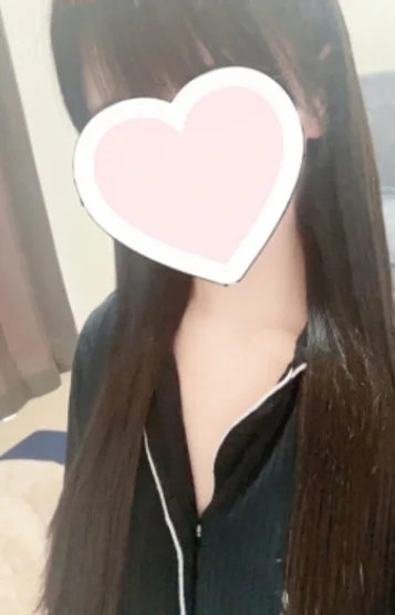 ももな