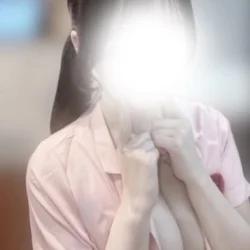 ゆりあ