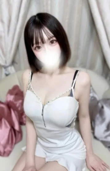 藍原 ティナ
