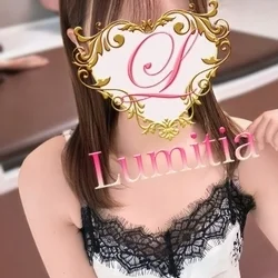 姫咲 ゆりな