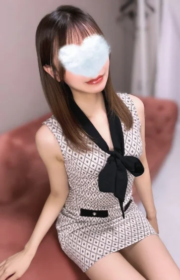 姫咲 ゆりな