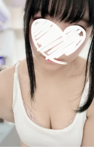 如月なな