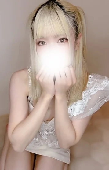 荻野ちひろ