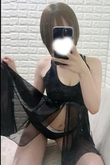 我妻ゆの