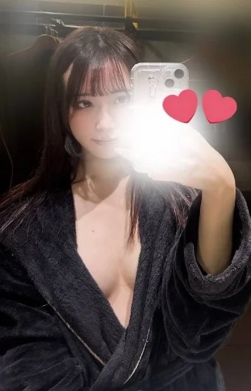 桜羽あおい