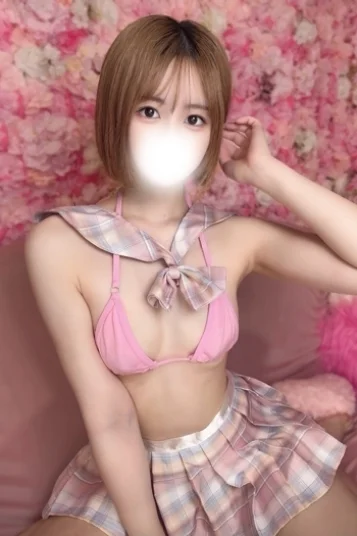 愛月まゆ