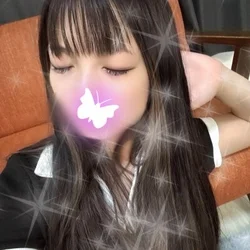 本日出勤♪ 細身・小柄の人気セラピスト♪