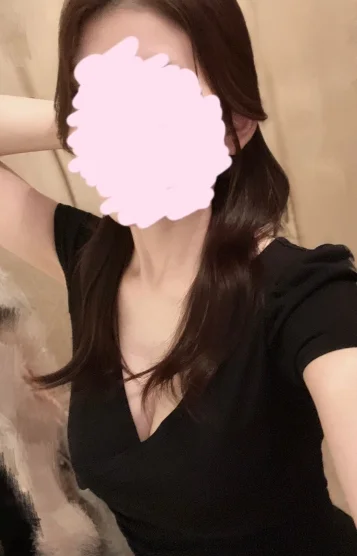 愛唯(メイ)