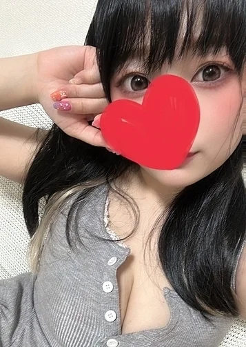 雛森 ゆな