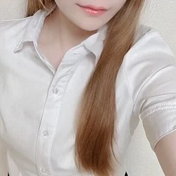すれ違う大人たちの、交差点🚥💋
