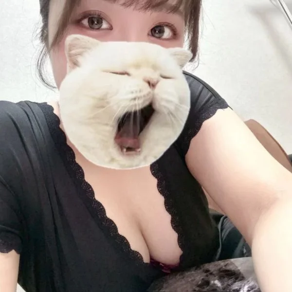 11時〜出勤してます♡