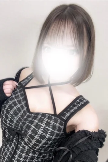 琥珀　もか