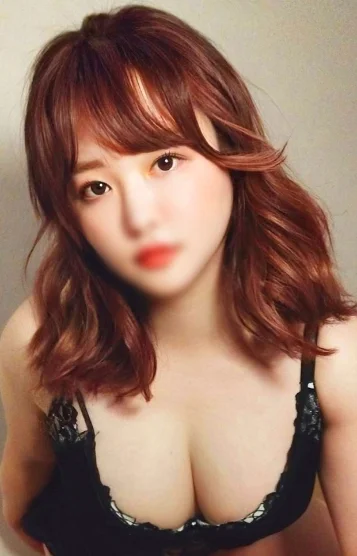 新倉 美優