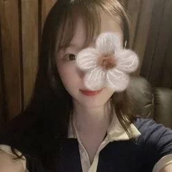 大自然あふれるロッジの中 ドキドキで衝...