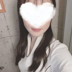 大自然あふれるロッジの中 ドキドキで衝...