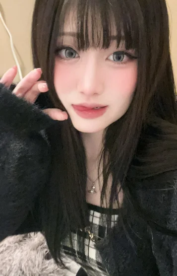 井東　ゆら